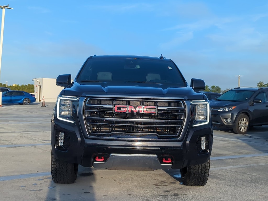 Used 2023 GMC Yukon AT4 SUV