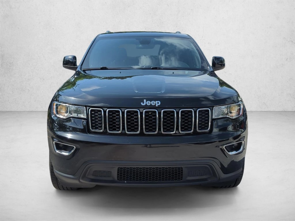 Used 2021 Jeep Grand Cherokee Laredo SUV