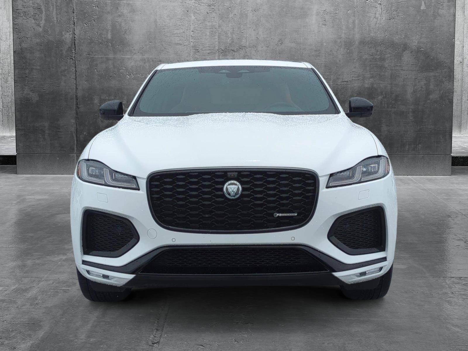 2024 Jaguar F-PACE P250 R-Dynamic S photo 2