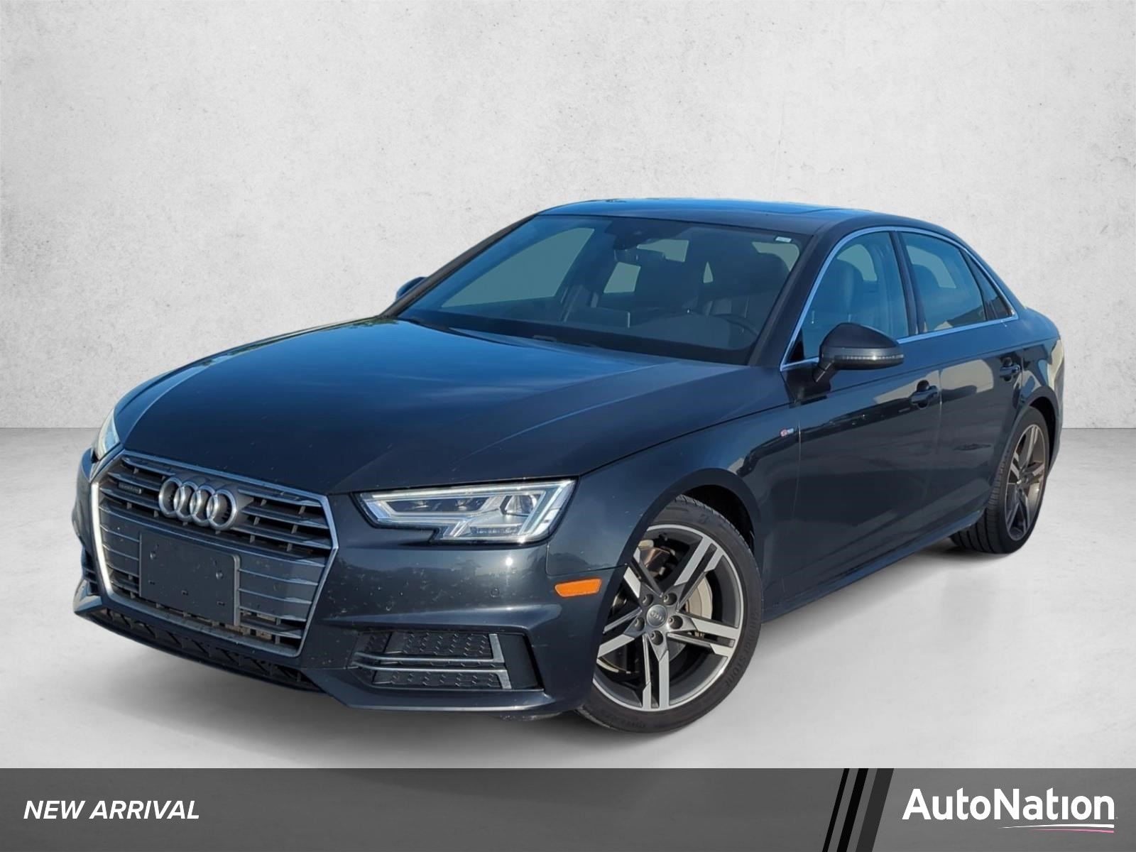 2017 Audi A4 2.0T quattro S tronic Premium Plus's photo