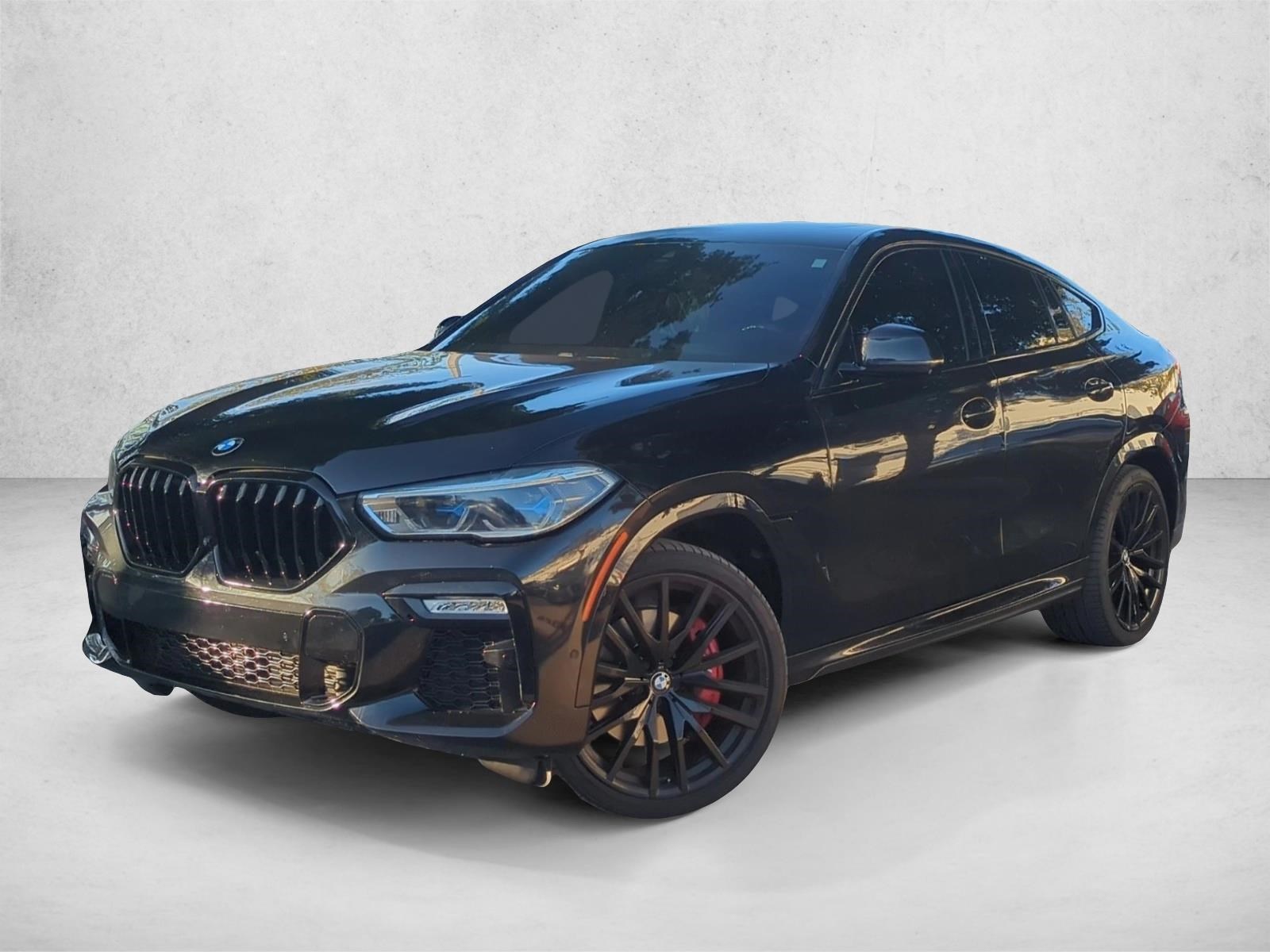 2021 BMW X6 sDrive40i's photo