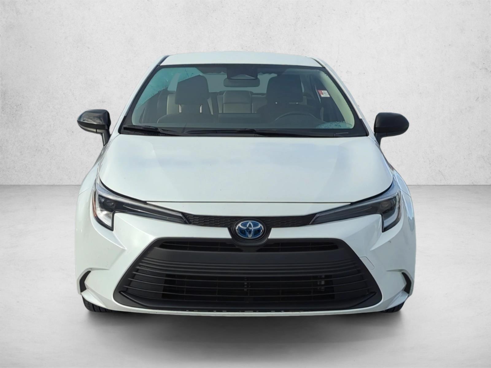 2024 Toyota Corolla Hybrid LE photo 2