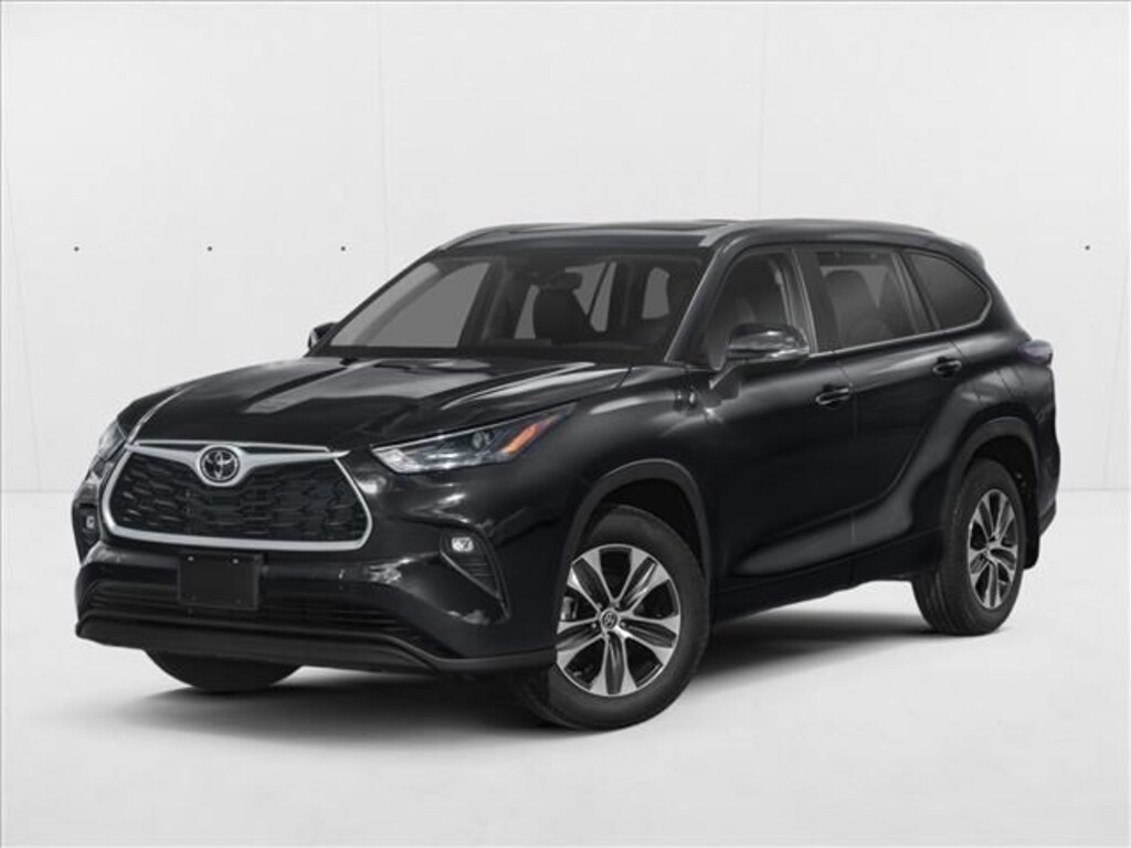 Used 2024 Toyota Highlander XLE SUV
