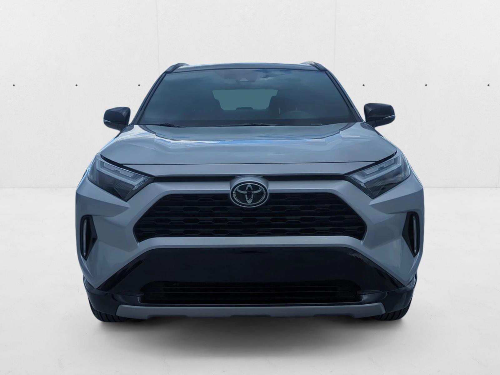 2025 Toyota RAV4 Hybrid XSE photo 2