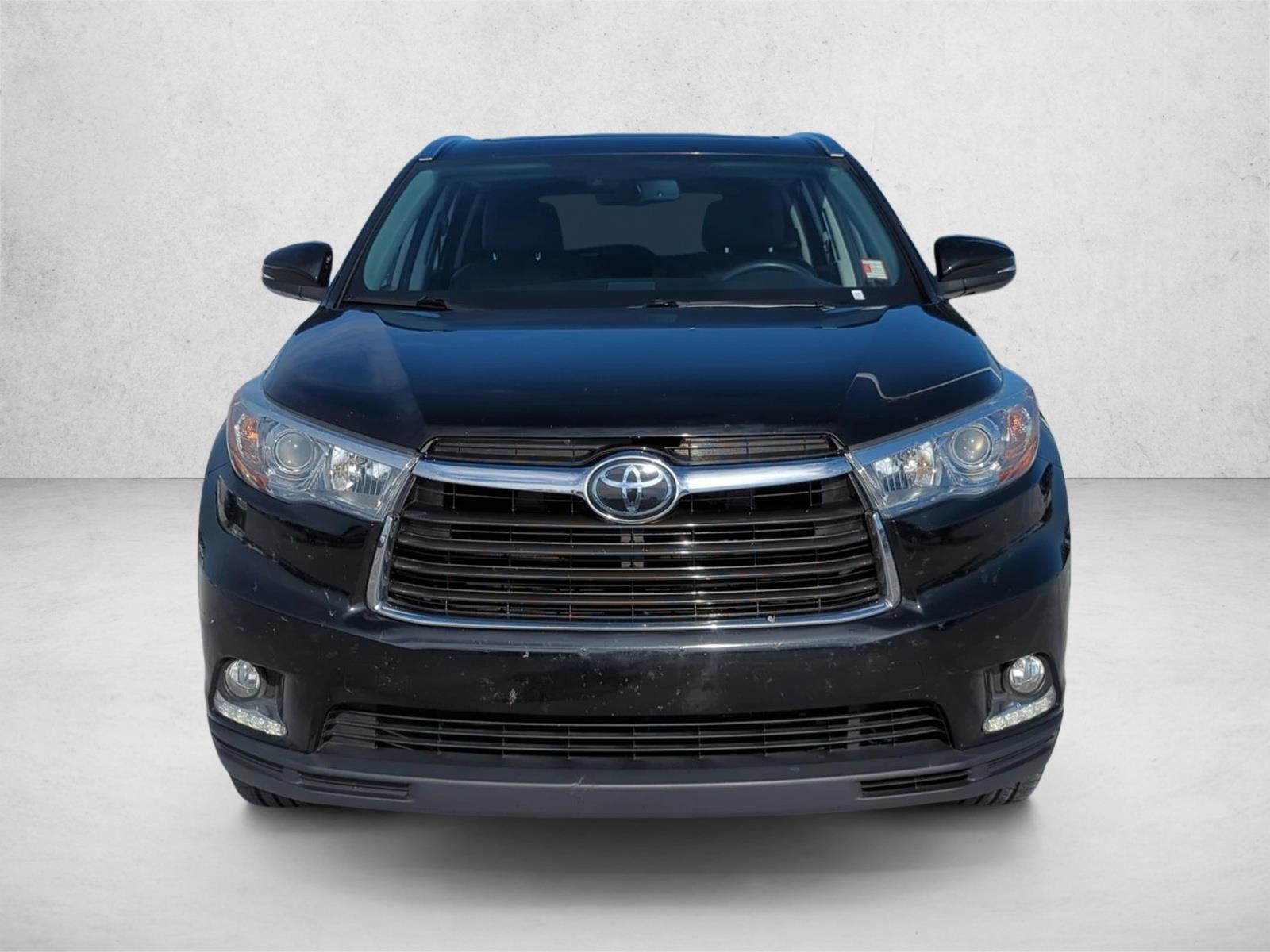 2015 Toyota Highlander Limited Platinum photo 2