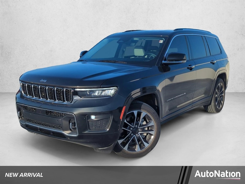 Used 2022 Jeep New Grand Cherokee Overland SUV