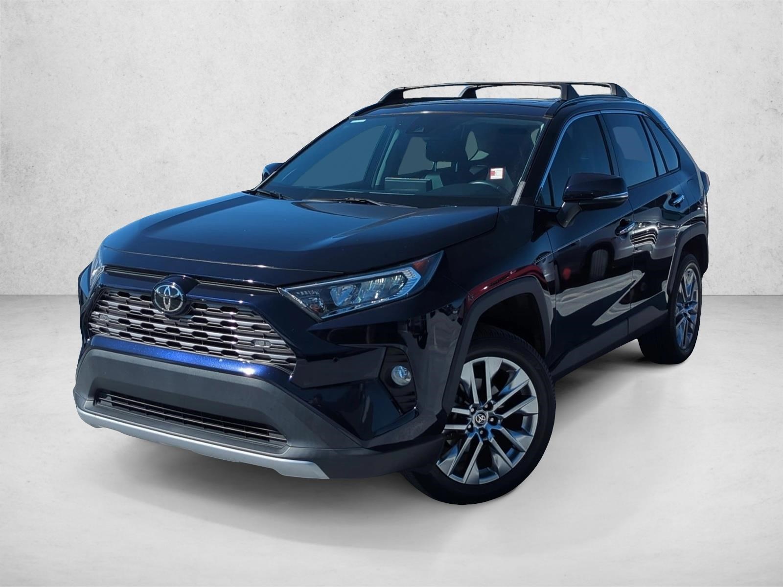2021 Toyota RAV4 Limited's photo