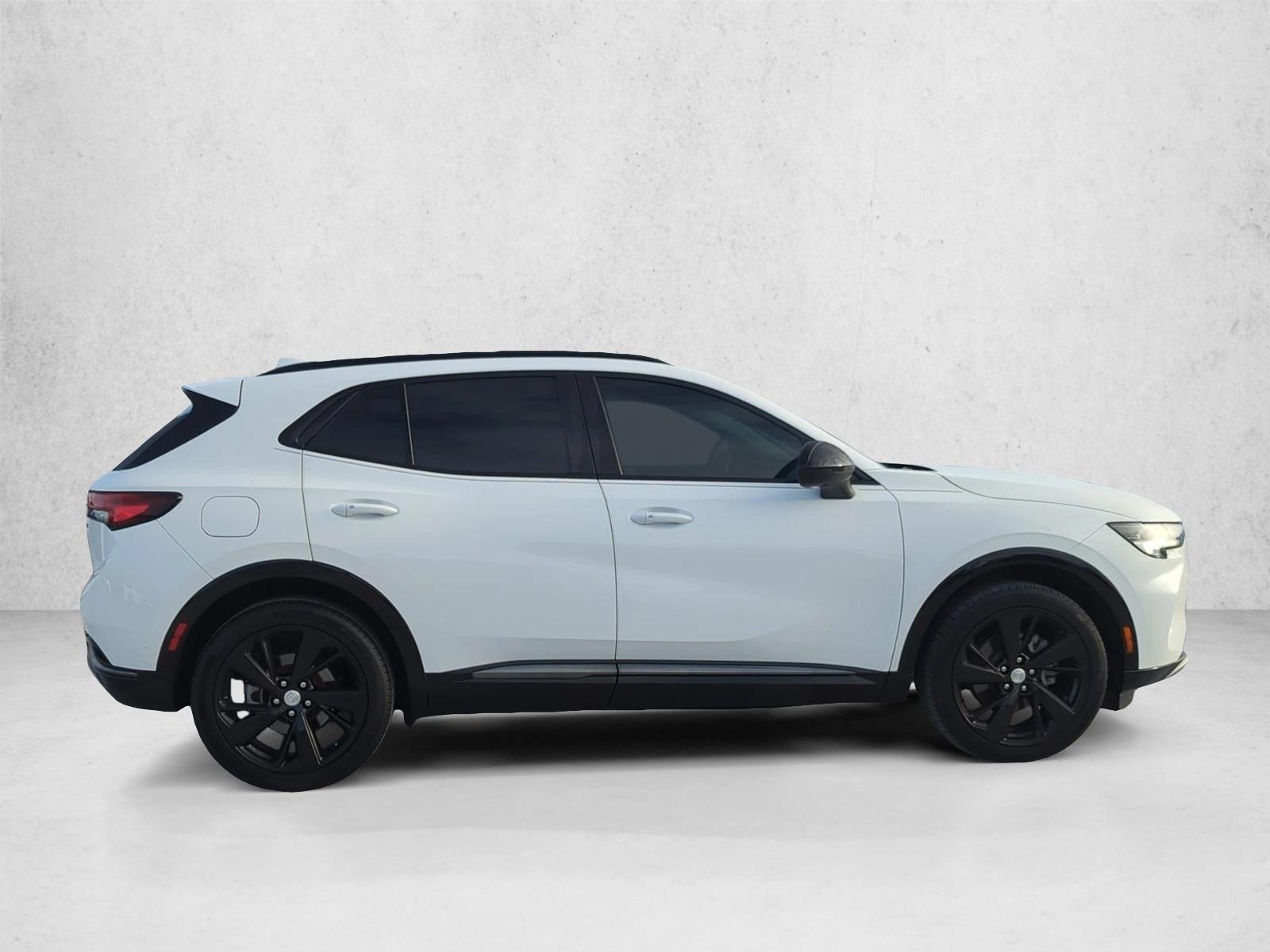 2021 Buick Envision Essence photo 4