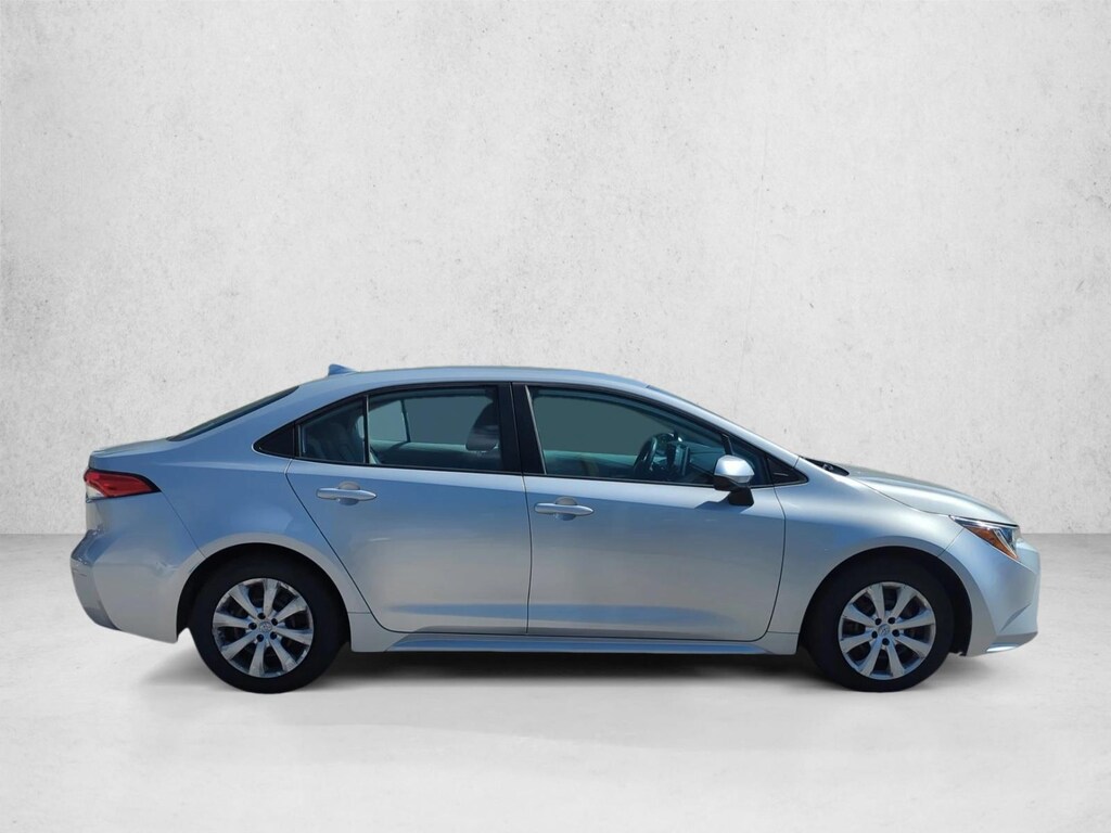 Used 2020 Toyota Corolla LE Sedan