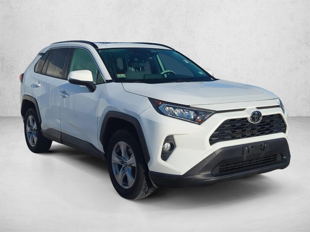 Used 2019 Toyota RAV4 XLE SUV