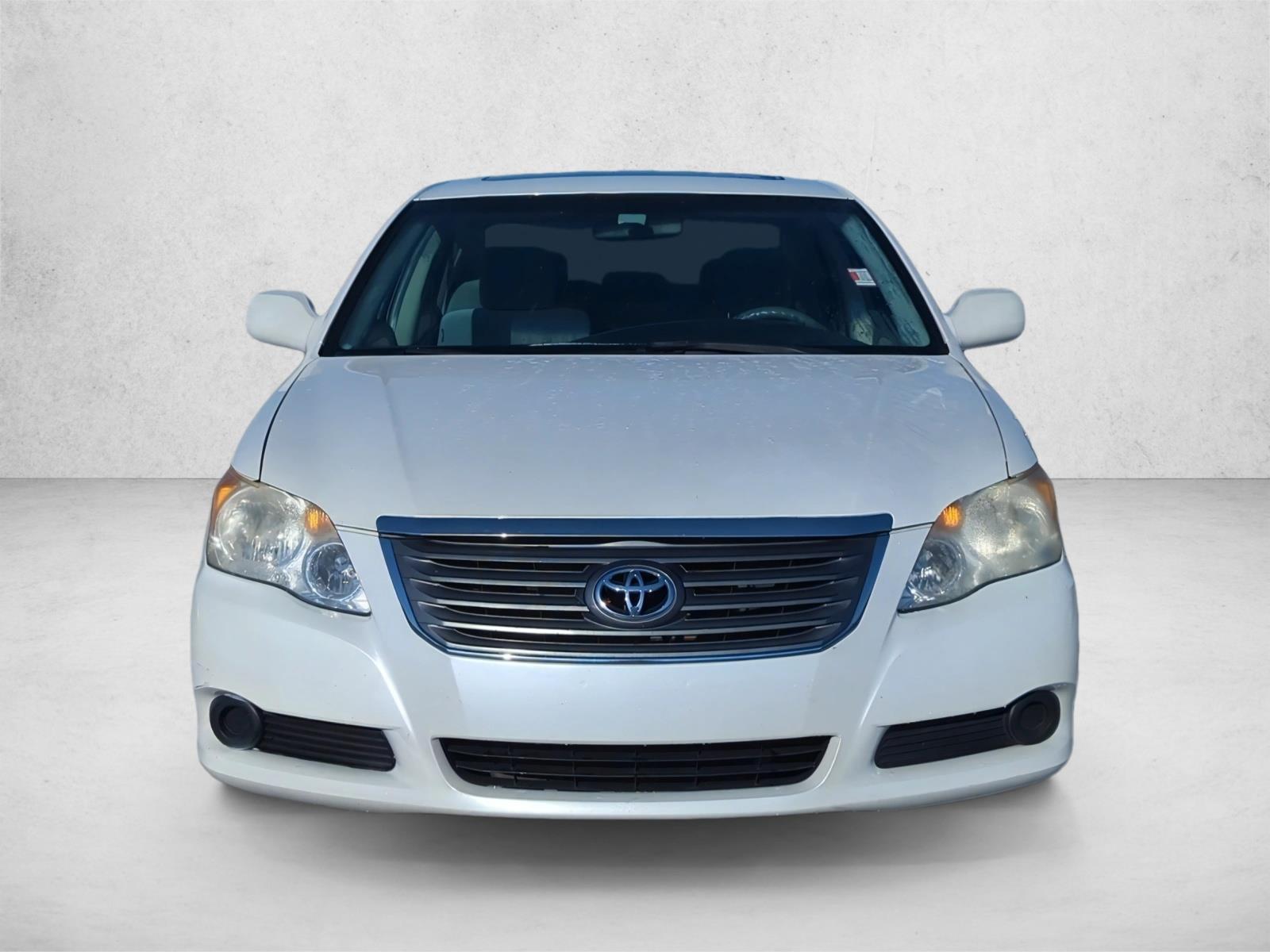 2009 Toyota Avalon XL photo 2