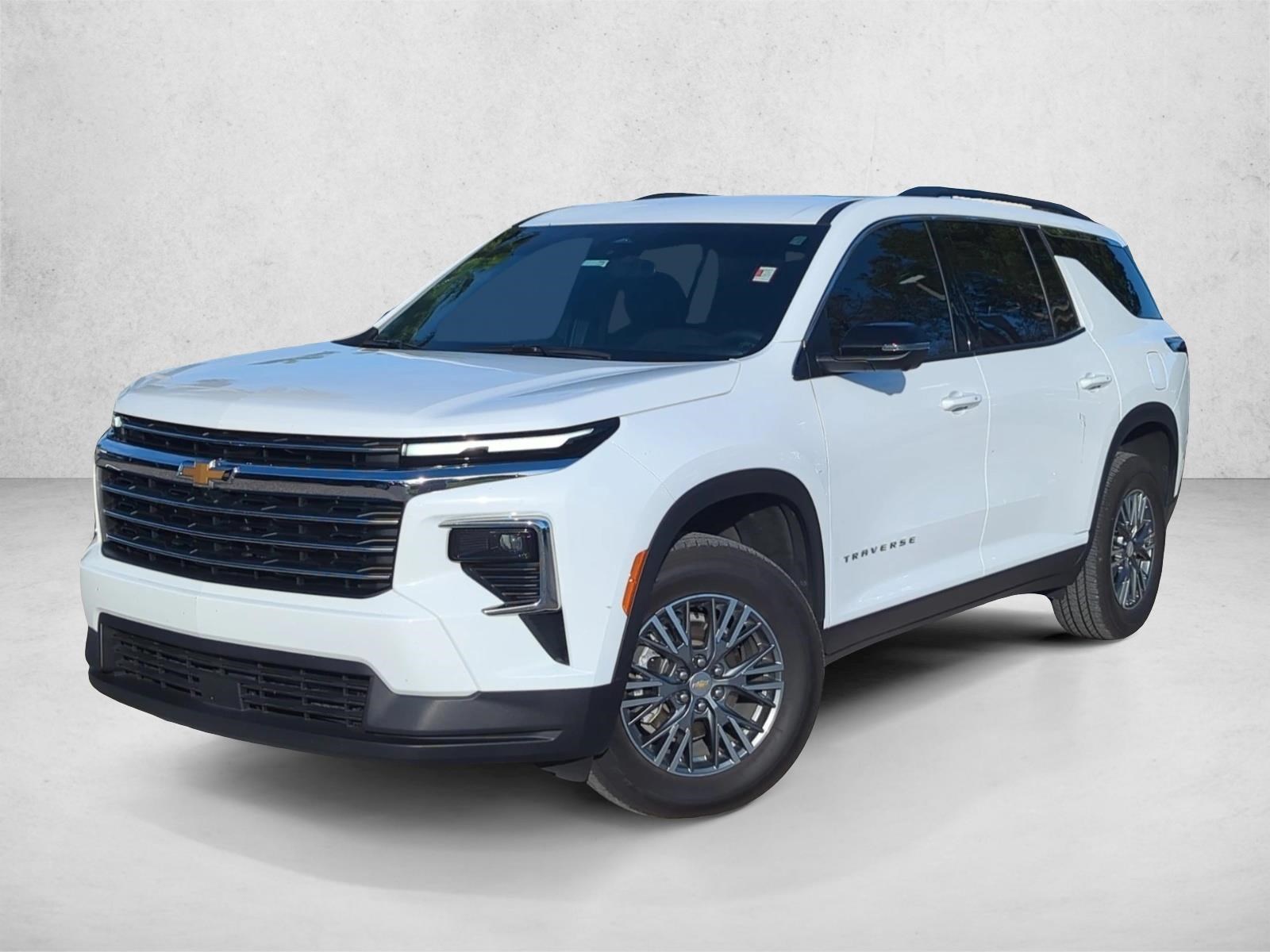 2024 Chevrolet Traverse FWD LT's photo