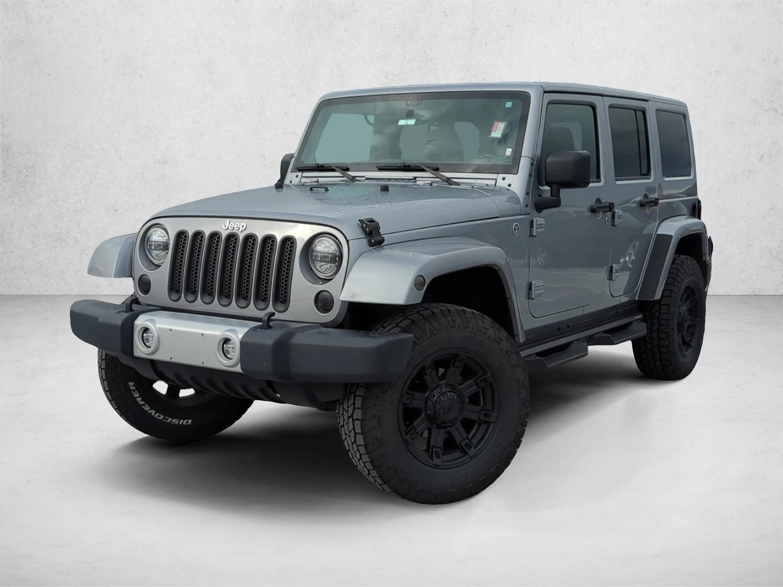 2014 Jeep Wrangler Unlimited Sahara's photo