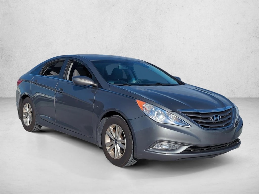 Used 2013 Hyundai Sonata GLS Sedan