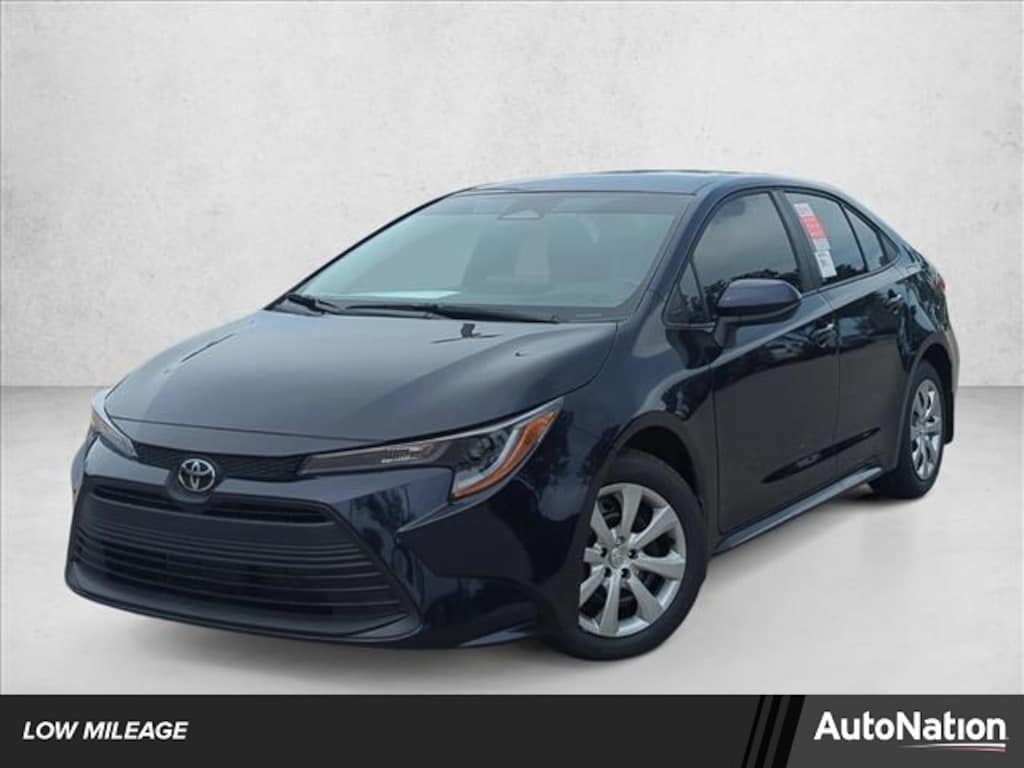 Certified 2025 Toyota Corolla LE Sedan