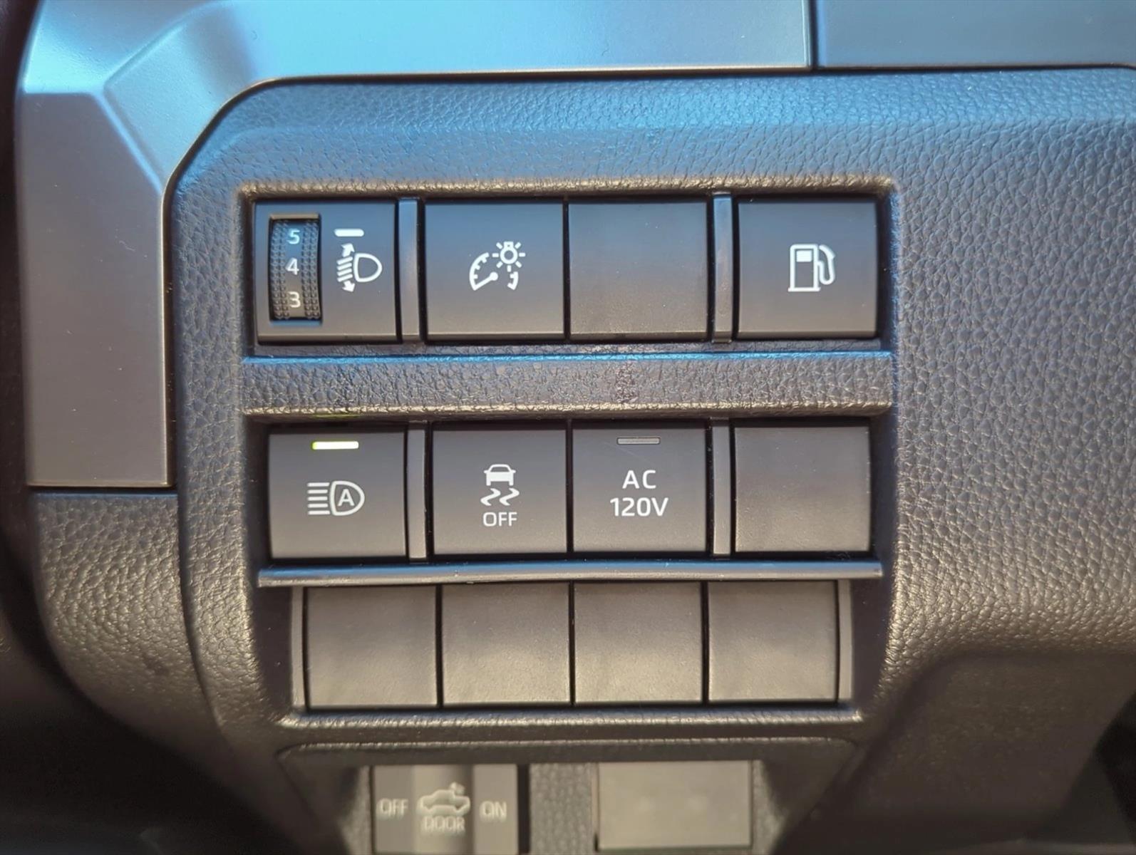 2025 Toyota Tacoma TRD Off Road - Photo 22