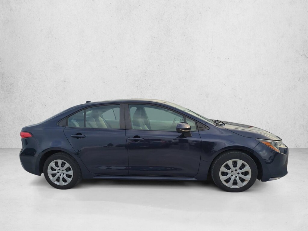 Used 2022 Toyota Corolla LE Sedan