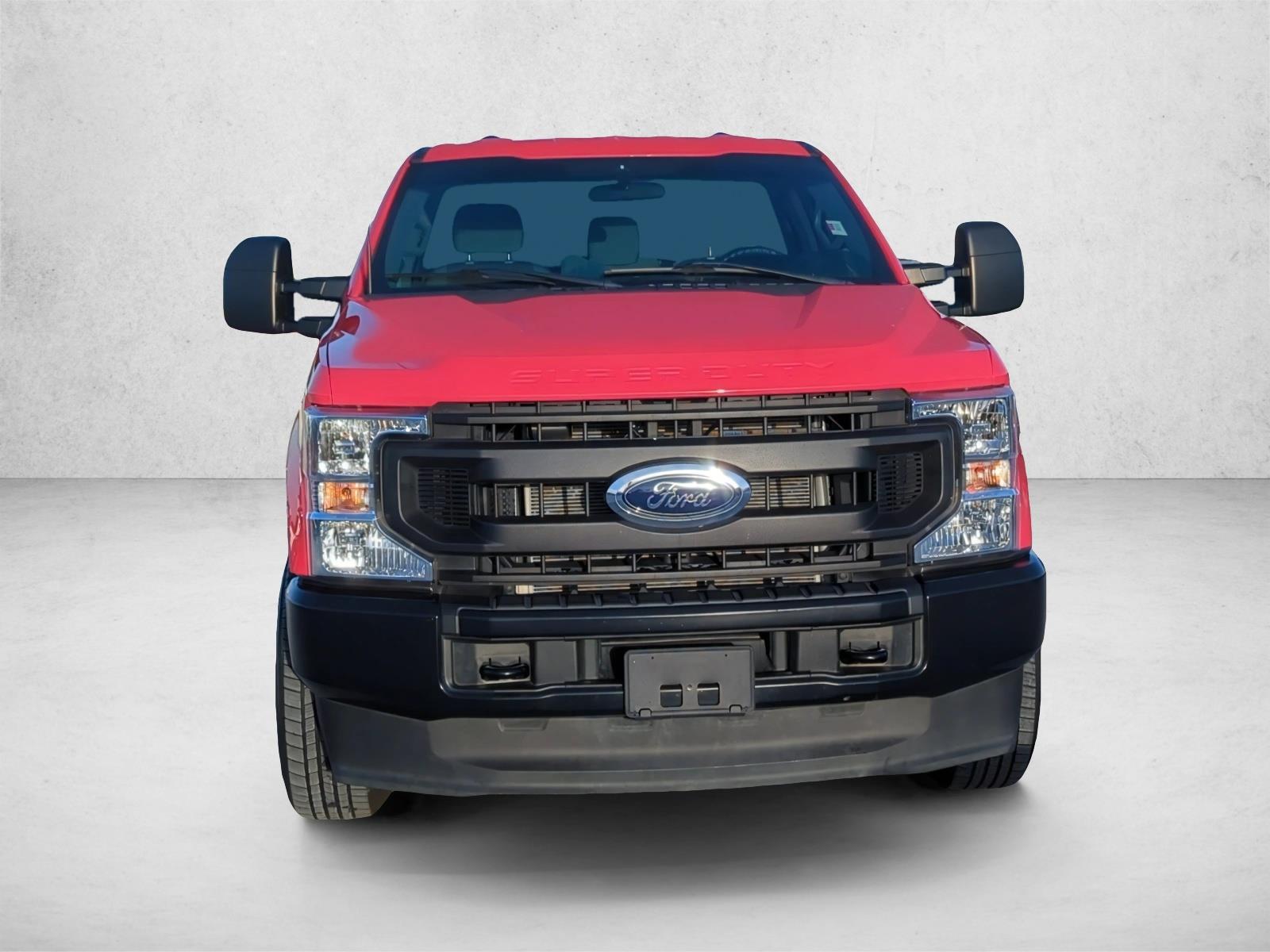 2022 Ford F-350 XL photo 2