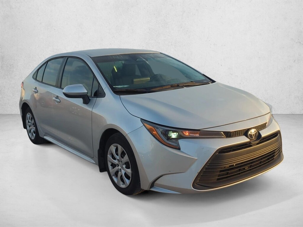 Used 2025 Toyota Corolla LE Sedan