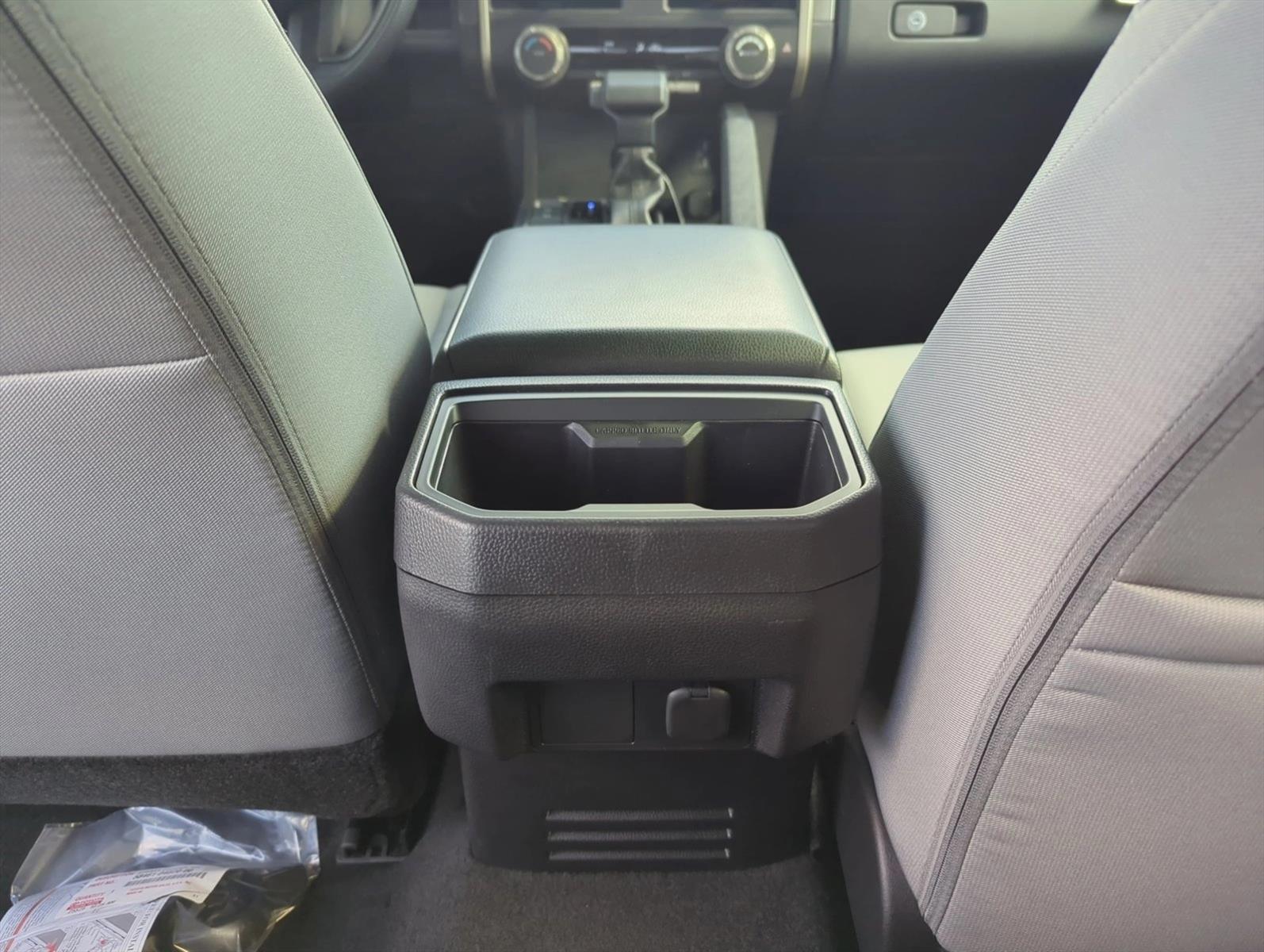 2025 Toyota Tacoma SR5 - Photo 24