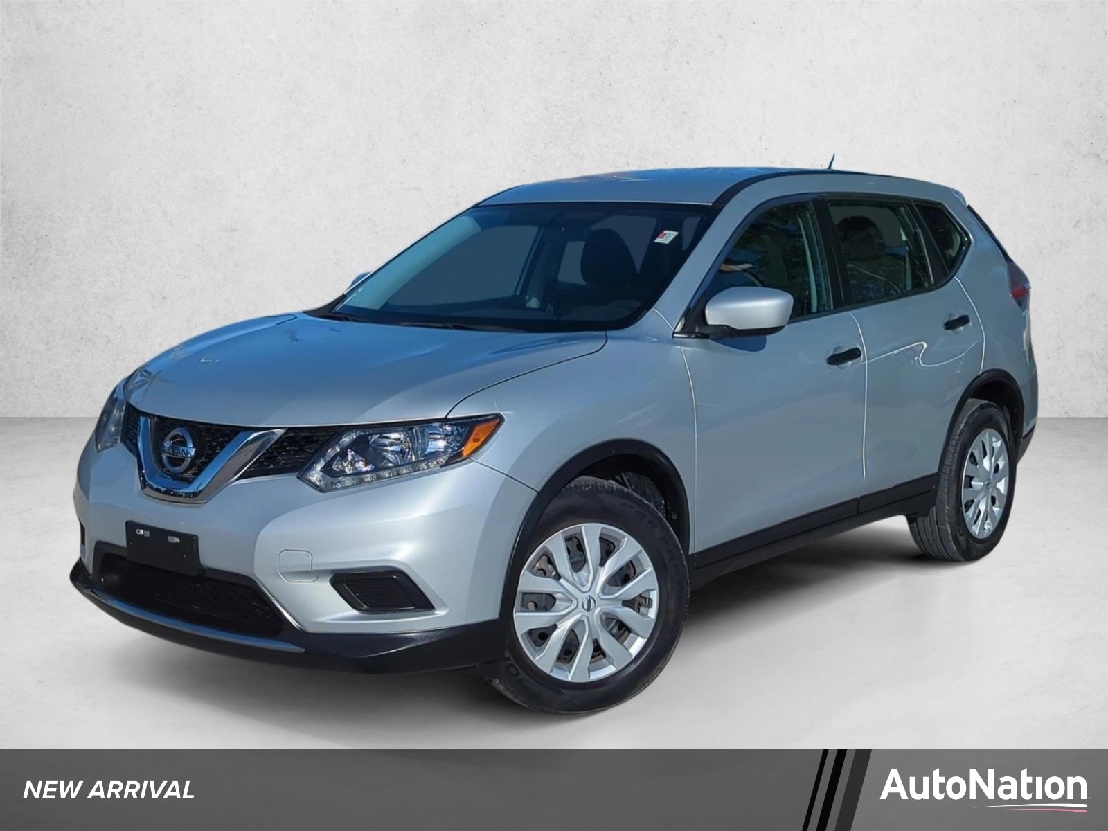 2016 Nissan Rogue S FWD's photo