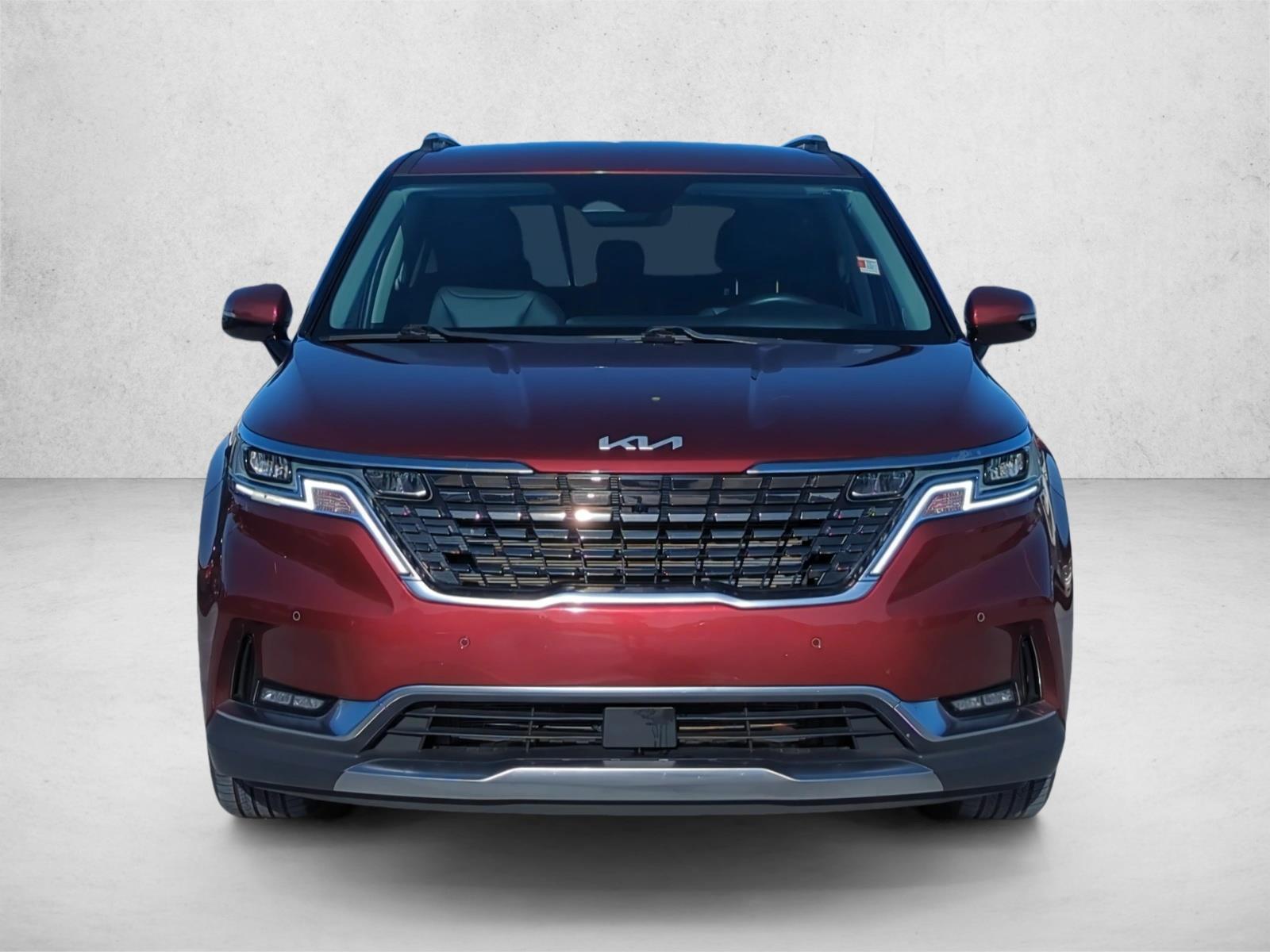 2022 Kia Carnival SX photo 2