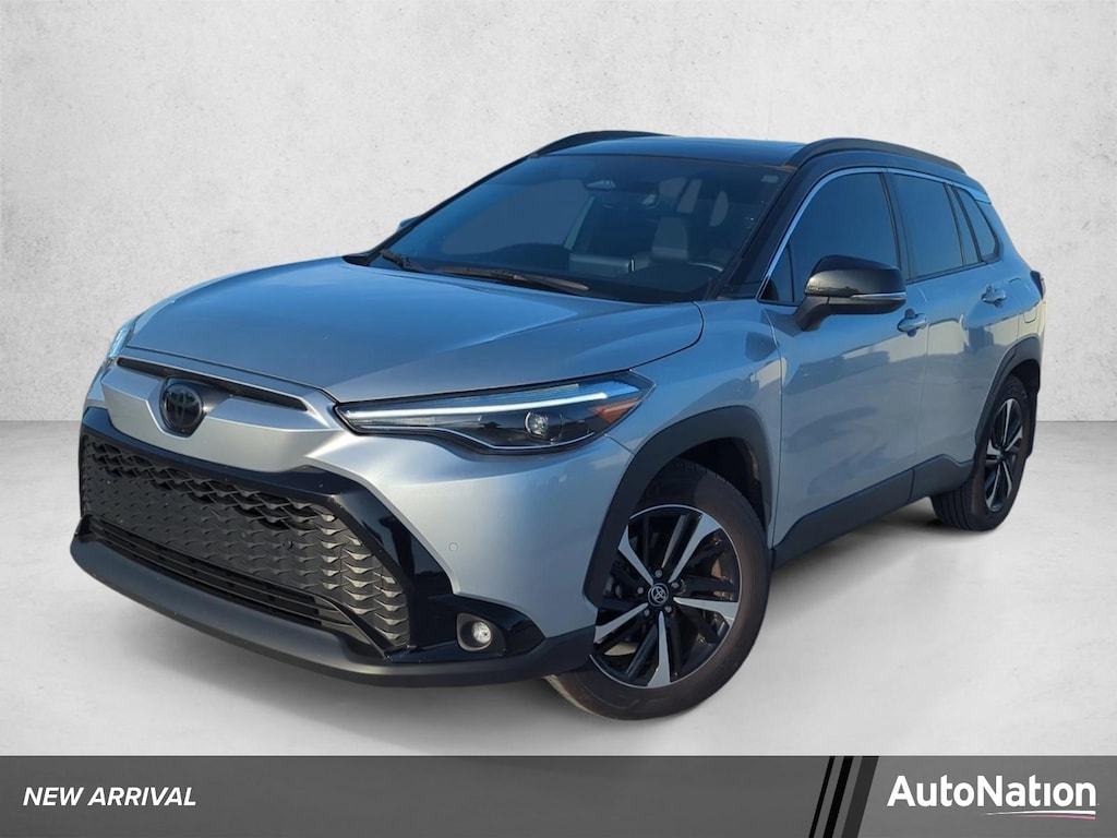 Used 2025 Toyota Corolla Cross Hybrid XSE SUV