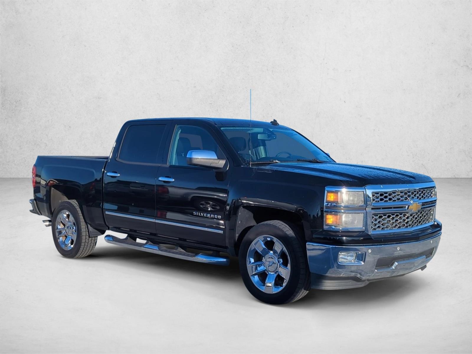 2014 Chevrolet Silverado 1500 LTZ photo 3
