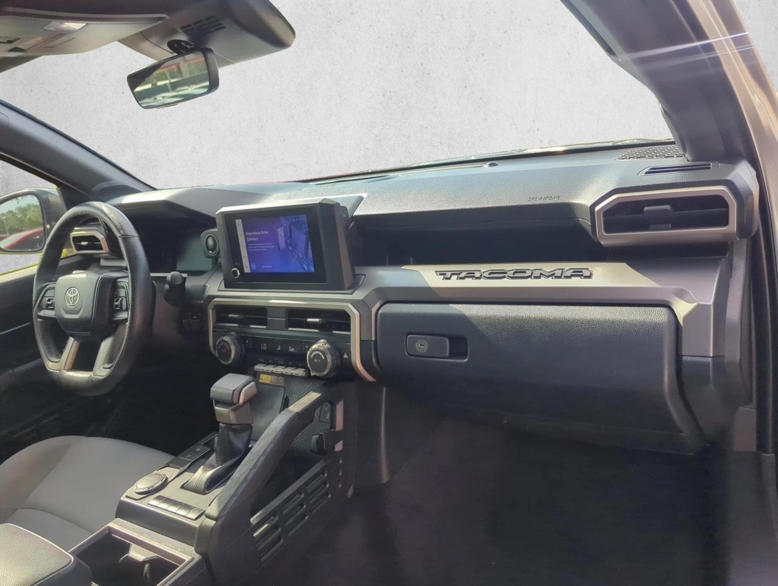 2024 Toyota Tacoma SR5 - Photo 26