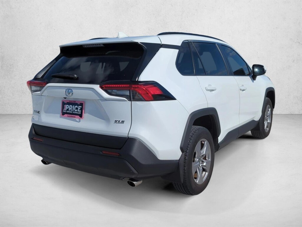 Used 2024 Toyota RAV4 XLE SUV