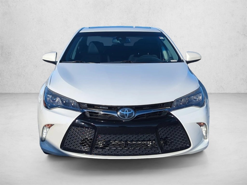 Used 2017 Toyota Camry XSE V6 Sedan