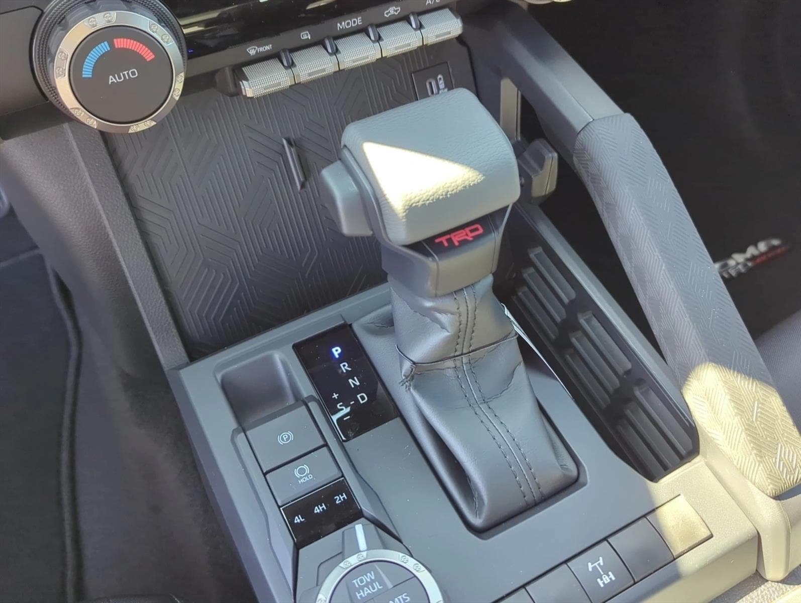 2025 Toyota Tacoma TRD Off Road - Photo 22