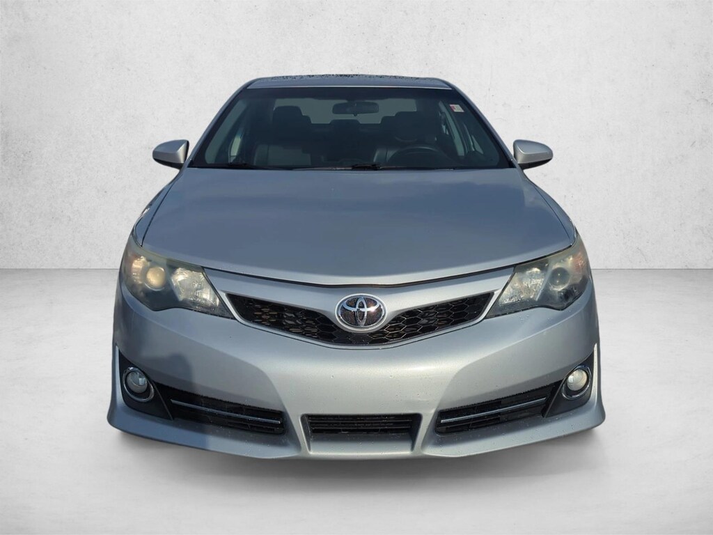 Used 2014 Toyota Camry L Sedan