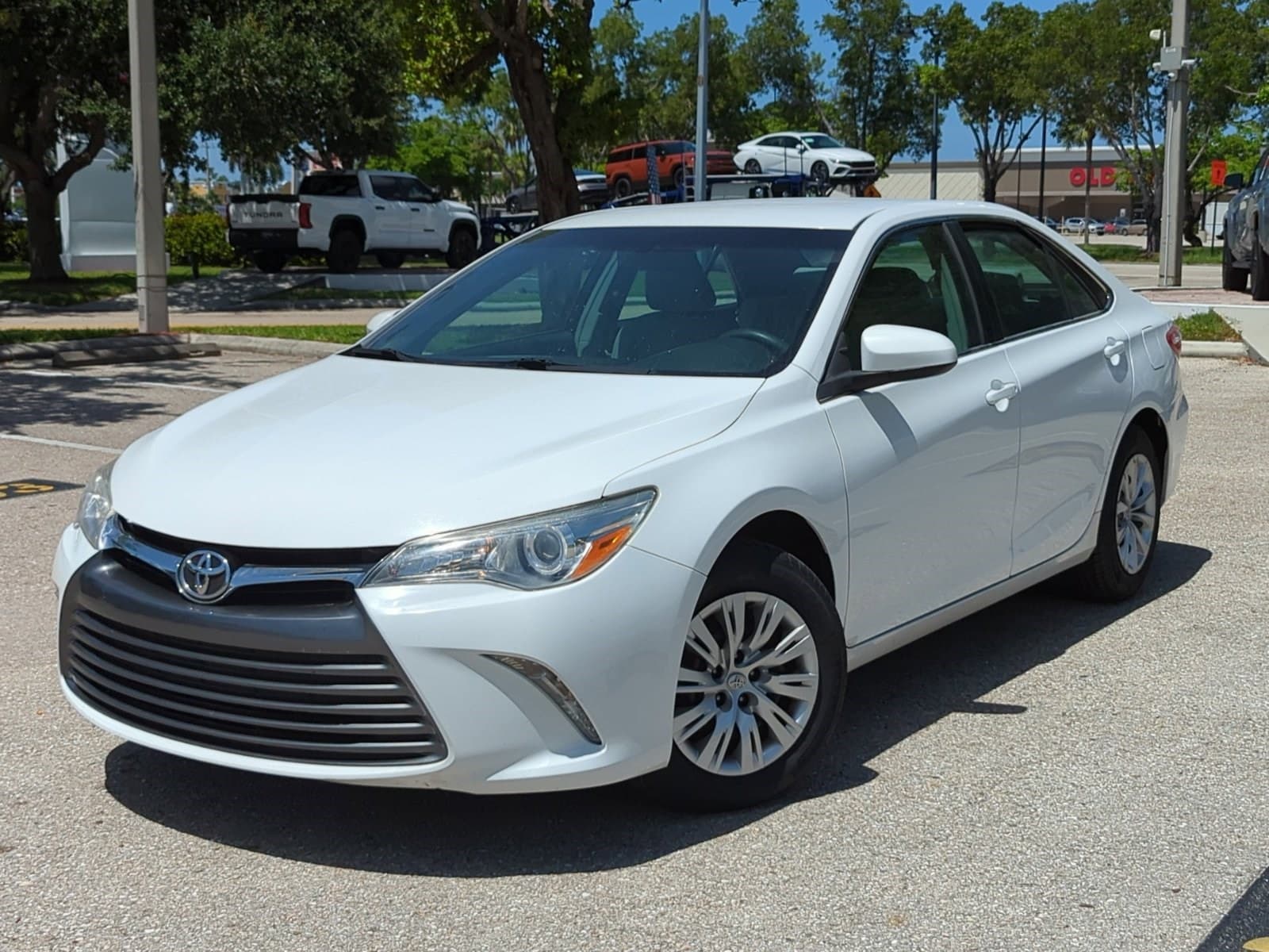 2017 Toyota Camry LE