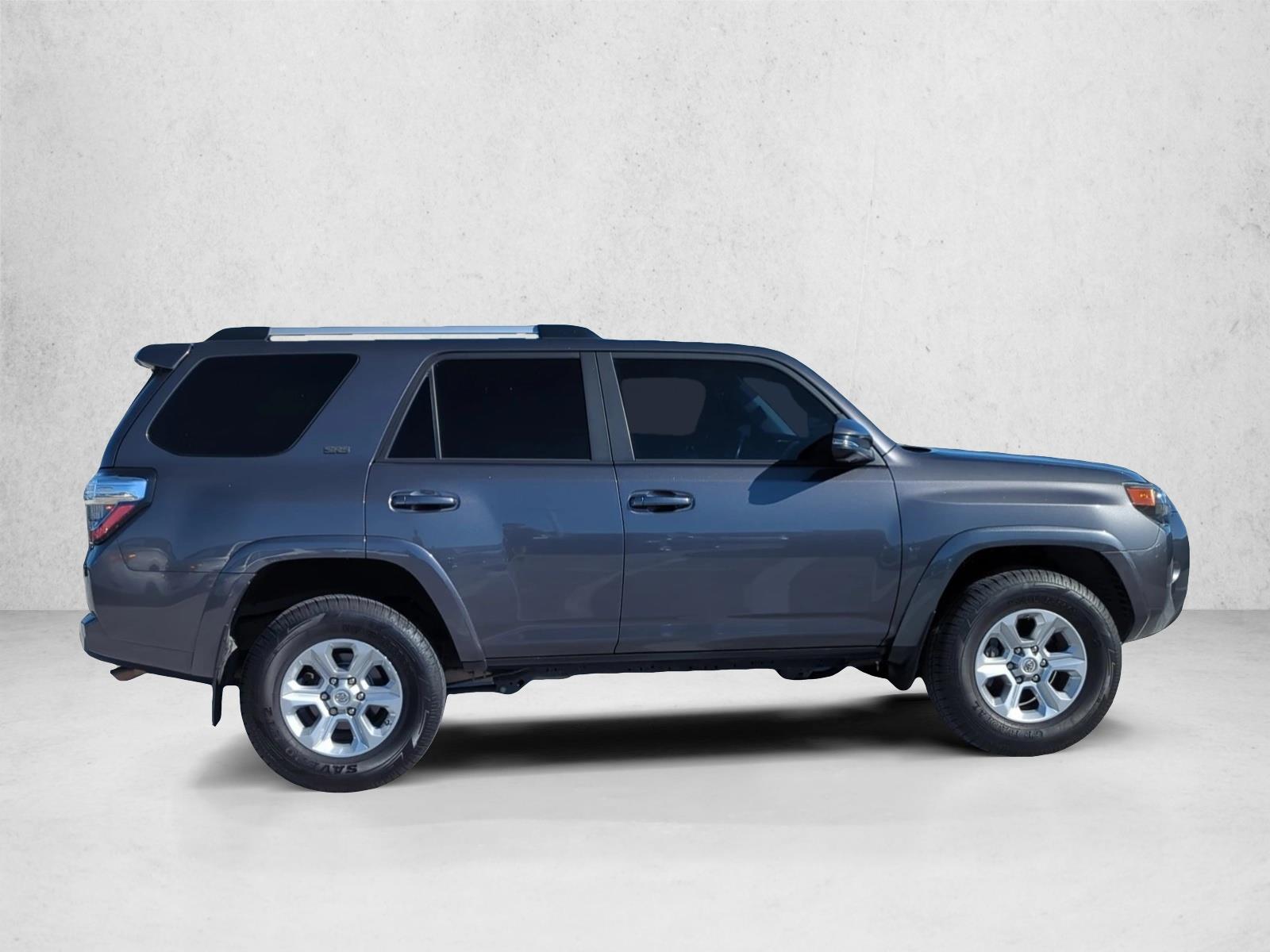 2021 Toyota 4Runner SR5 Premium 4WD photo 4