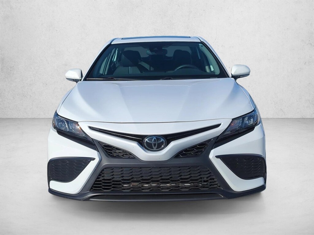 Used 2023 Toyota Camry SE Sedan
