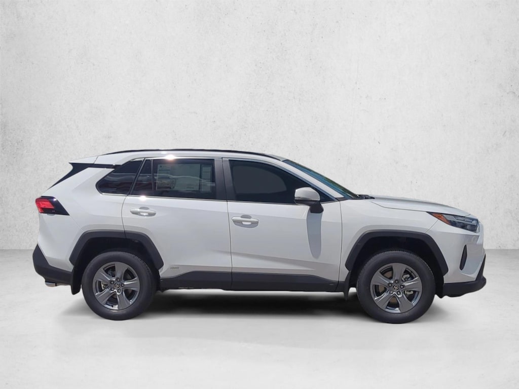 Used 2025 Toyota RAV4 Hybrid XLE SUV