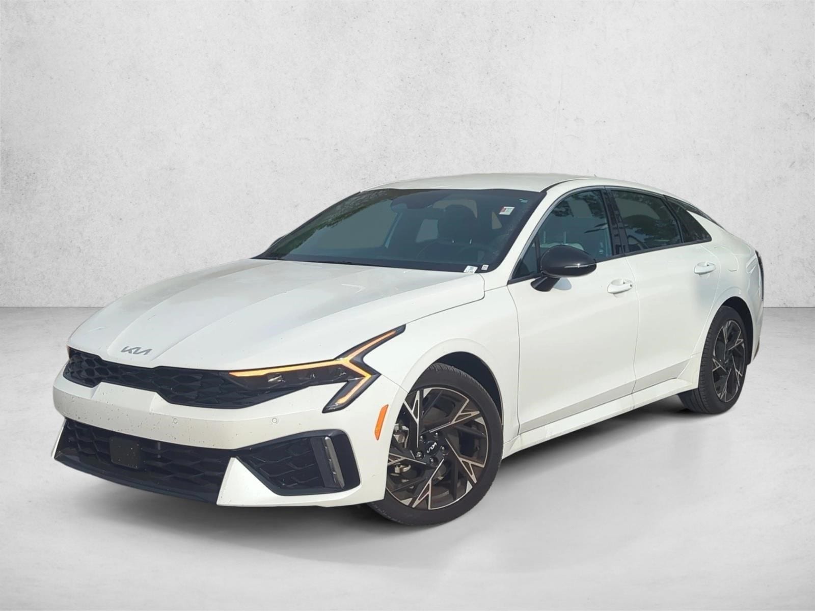 2025 Kia Optima GT-Line FWD's photo