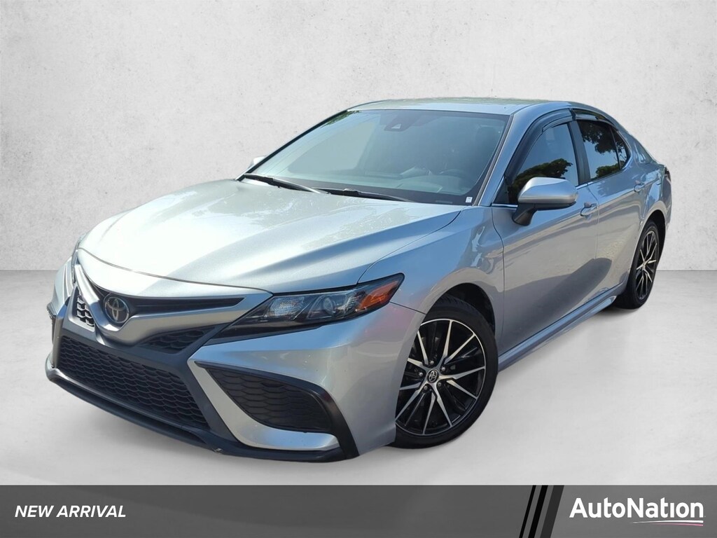Certified 2021 Toyota Camry SE Sedan