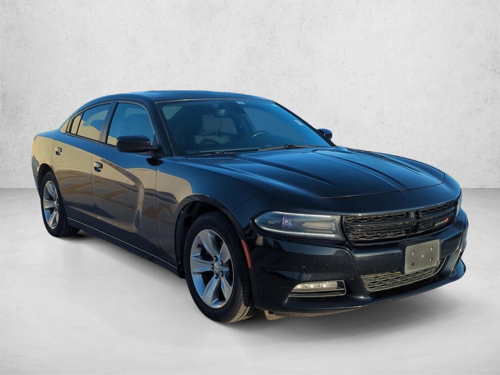 Used 2016 Dodge Charger SXT Sedan