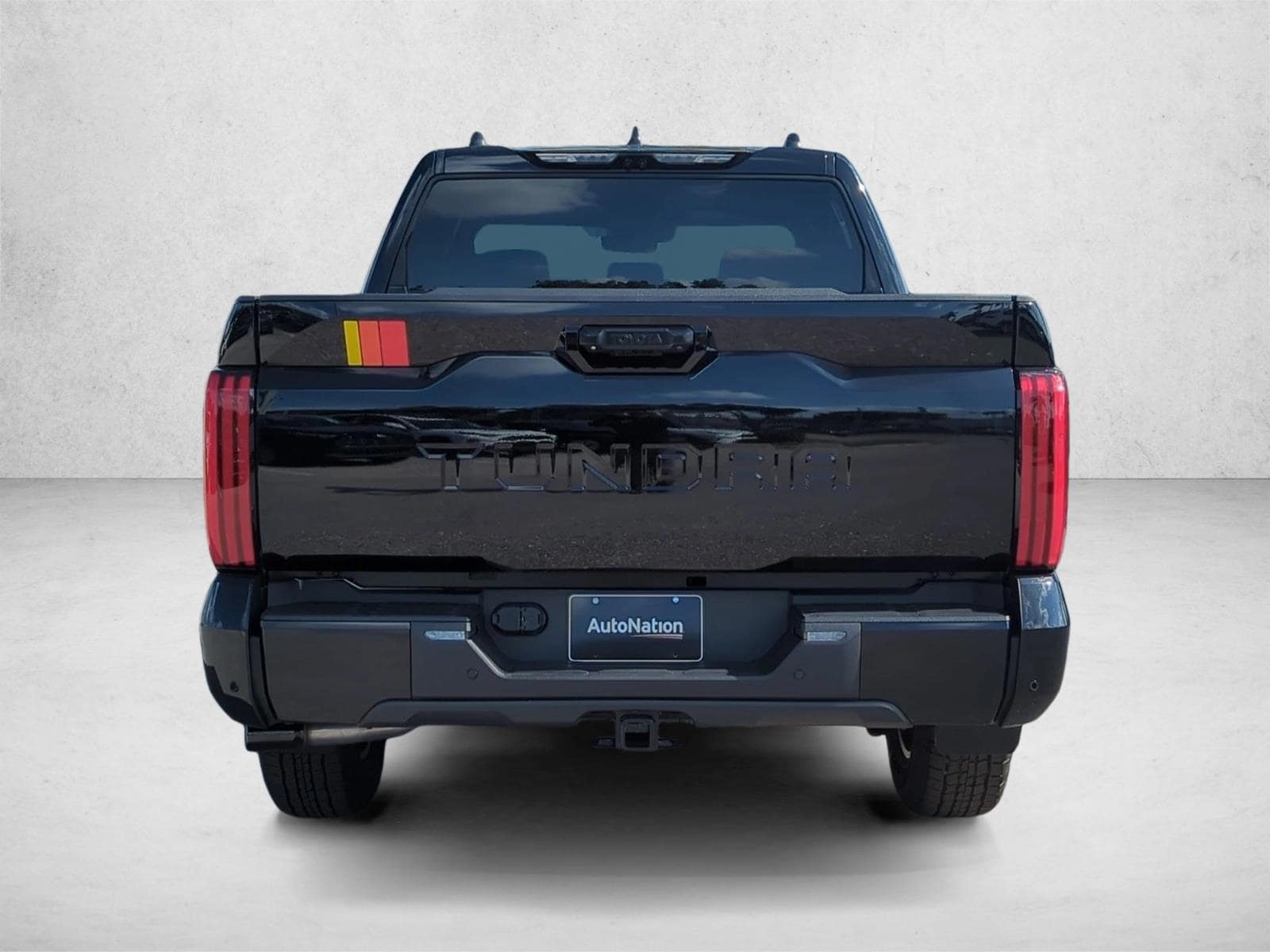 2026 Toyota Tundra SR5 - Photo 6