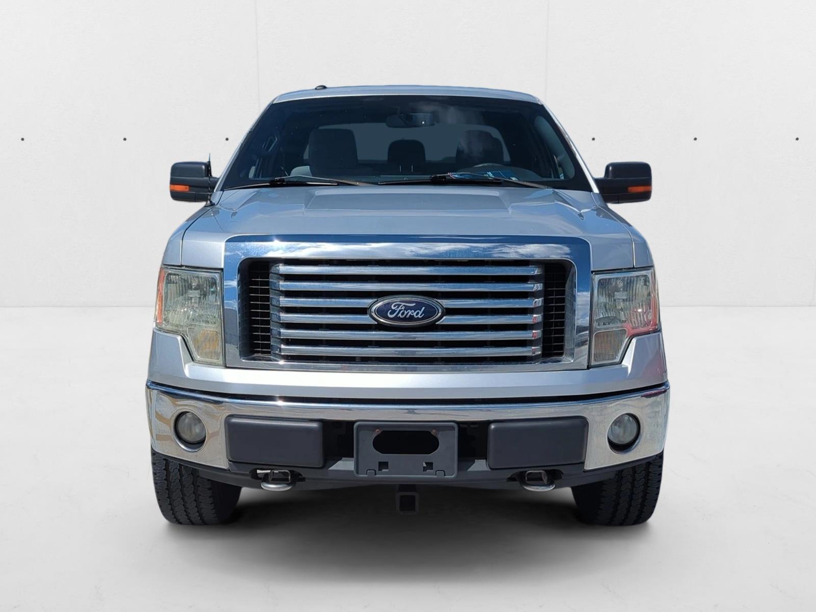 2012 Ford F-150 XLT photo 2