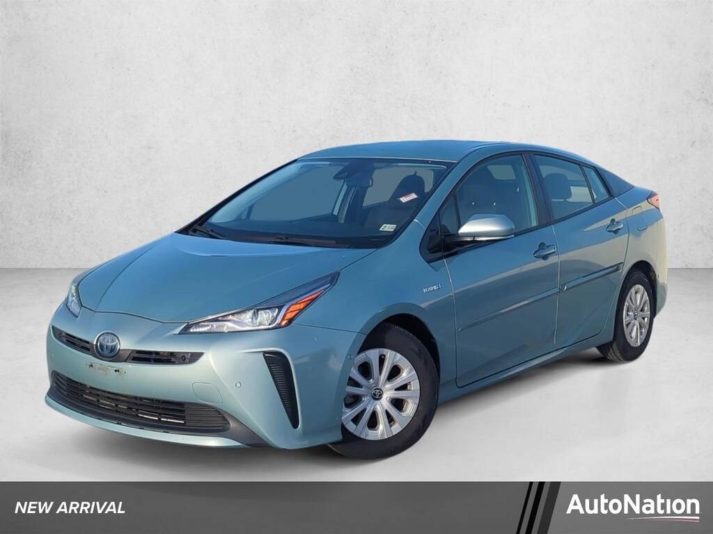 Used 2020 Toyota Prius LE Hatchback