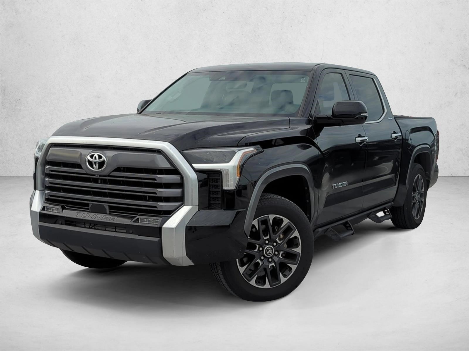 2023 Toyota Tundra Limited's photo