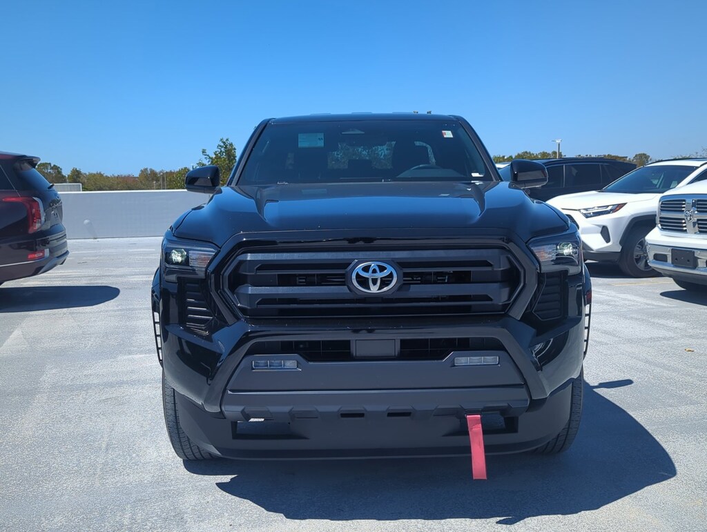 Used 2025 Toyota Tacoma SR5 Truck Double Cab