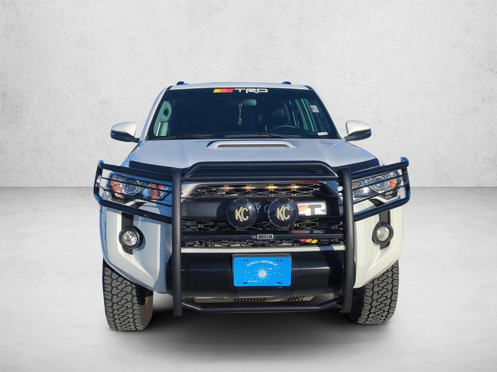 2018 Toyota 4Runner TRD Premium 4WD photo 2