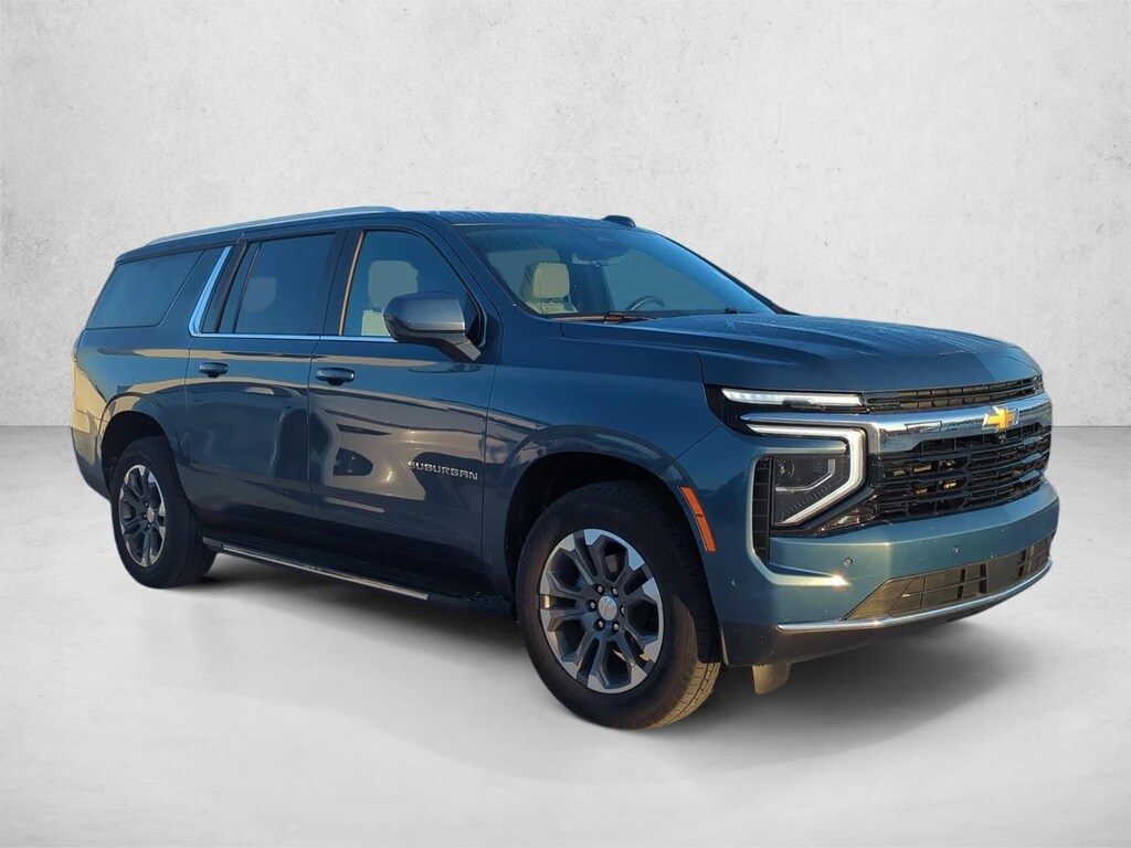 Used 2025 Chevrolet Suburban LS SUV