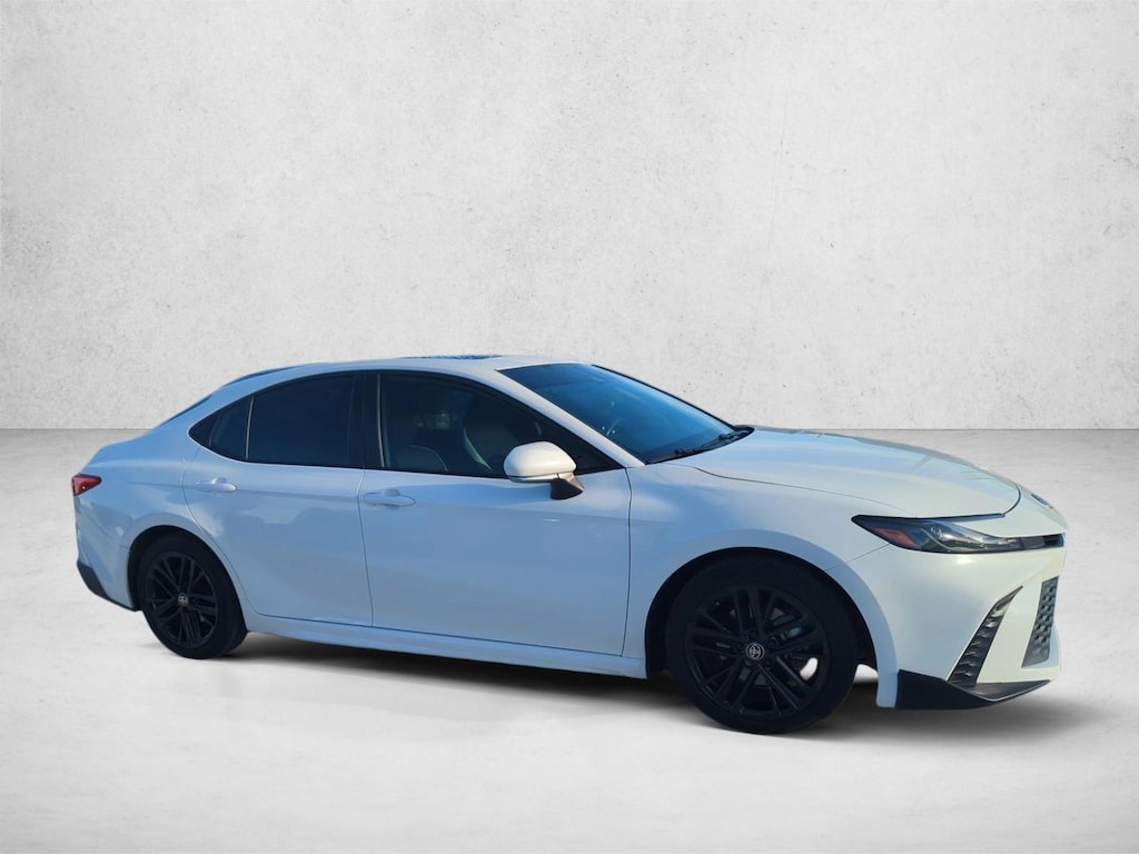 Used 2025 Toyota Camry SE Sedan