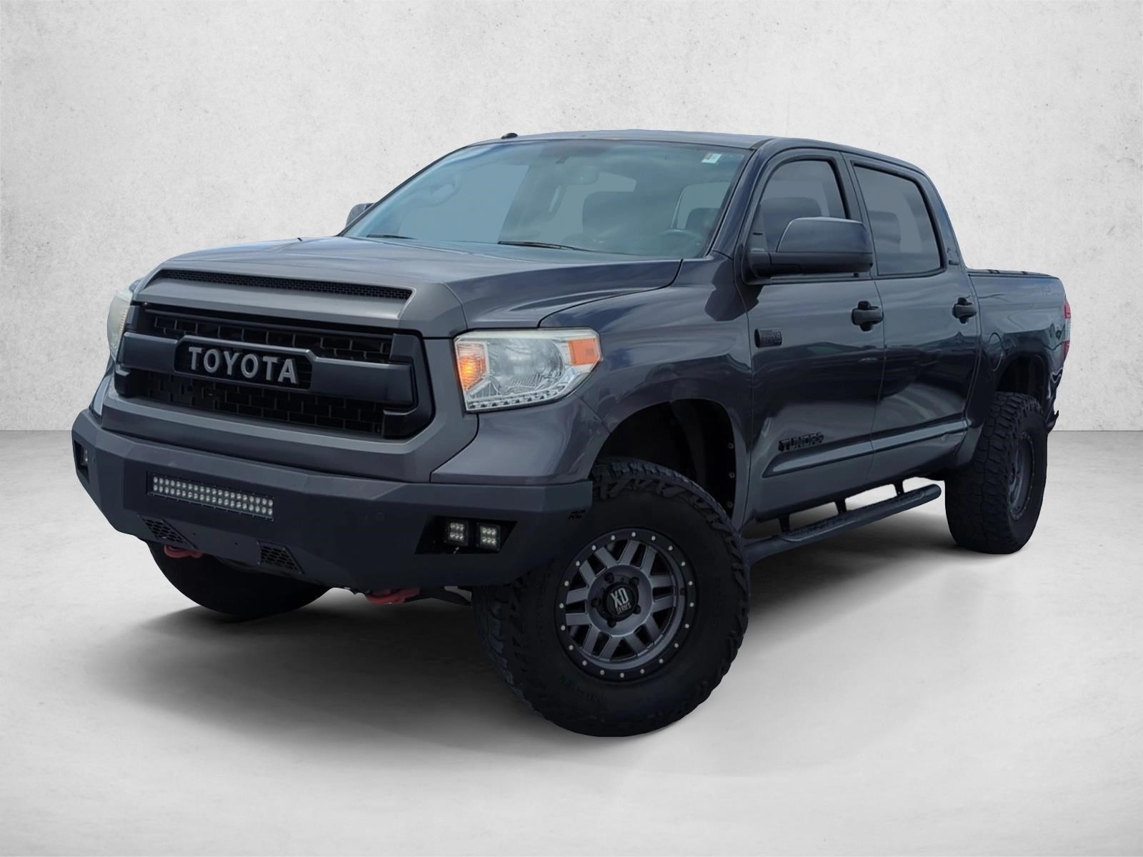 2017 Toyota Tundra Limited 5.7L 4WD FFV Crew Max Short's photo