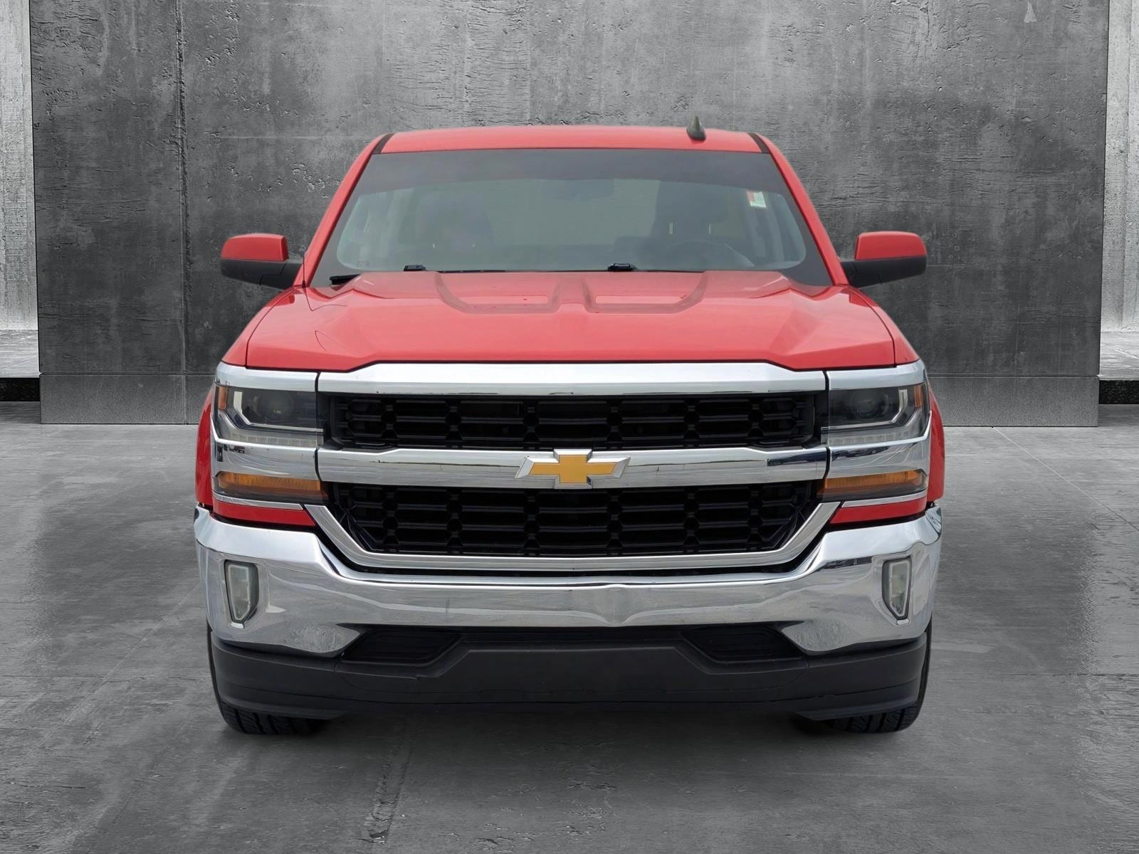 Used 2017 Chevrolet Silverado 1500 LT with VIN 1GCRCREC7HZ272624 for sale in Fort Myers, FL